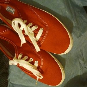 Keds red shoes like new size 5